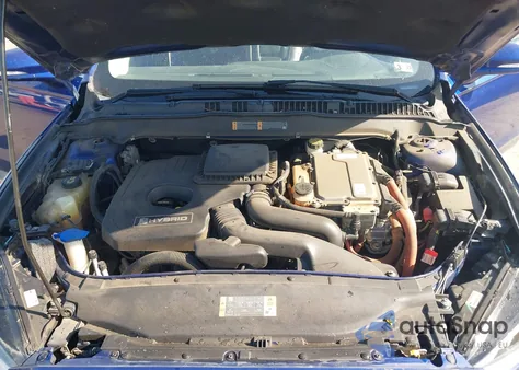 2013 Ford Fusion Hybrid Se z USA, uszkodzony, nr VIN 3FA6P0LU9DR382982